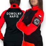 Combat shirt damski REDHV z czerwonymi rękawami i czarnym panelem, z nadrukiem funkcji, logo służb i flagą Polski na rzepie